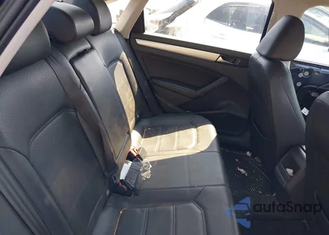 2012 Volkswagen Passat 2.5L Se from USA, damaged, VIN 1VWBP7A30CC047860